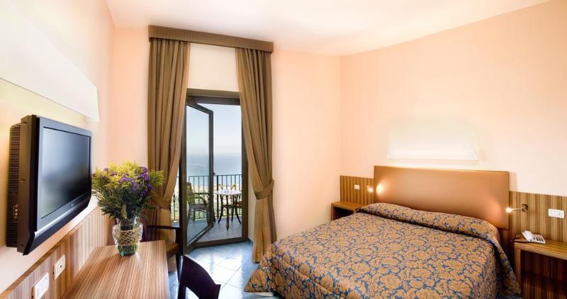 Hotel Delle Palme SantʼAgata sui Due Golfi Zewnętrze zdjęcie
